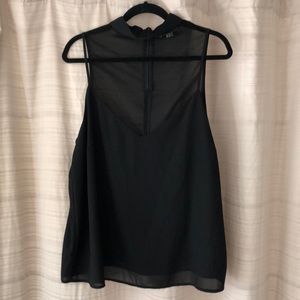 Tank Top with choker